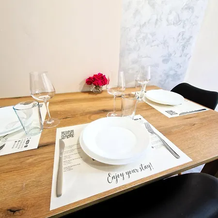 Malavi Dv34 Center *