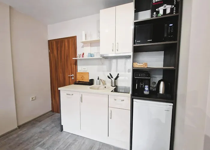 Malavi Dv34 Center *